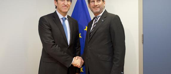 O presidente da Xunta reuniuse esta tarde, en Bruxelas, co comisario Johannes Hahn, na sede da Comisión Europea